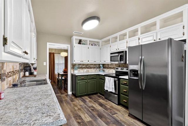 556 Caperton Loop, Greenwood, AR 72936