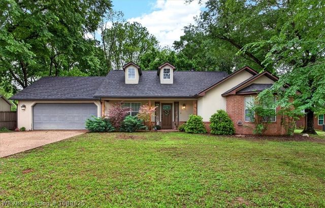 556 Caperton Loop, Greenwood, AR 72936