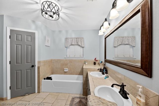 556 Caperton Loop, Greenwood, AR 72936