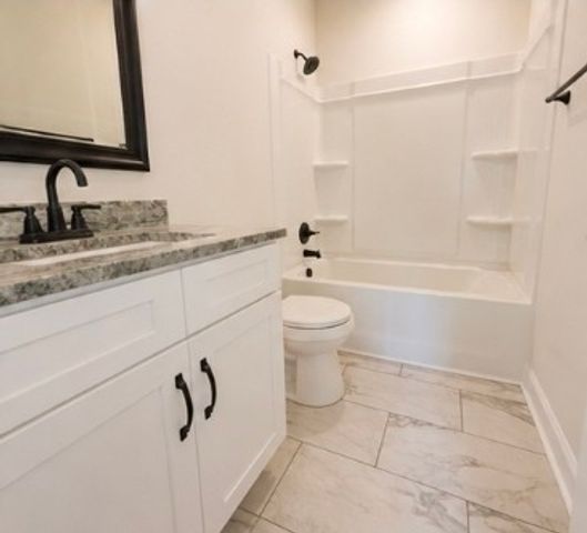 1403 Southside Rd, Southside, TN 37171