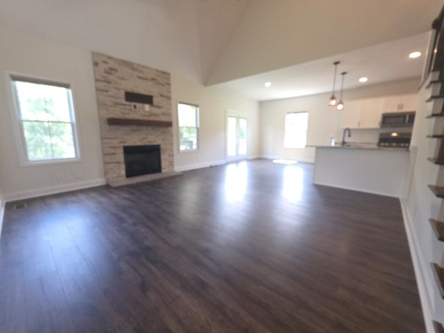 1403 Southside Rd, Southside, TN 37171