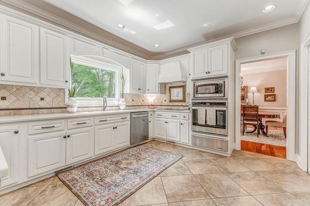 1603 Habersham Way, Dalton, GA 30720