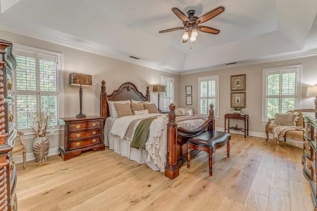 1603 Habersham Way, Dalton, GA 30720