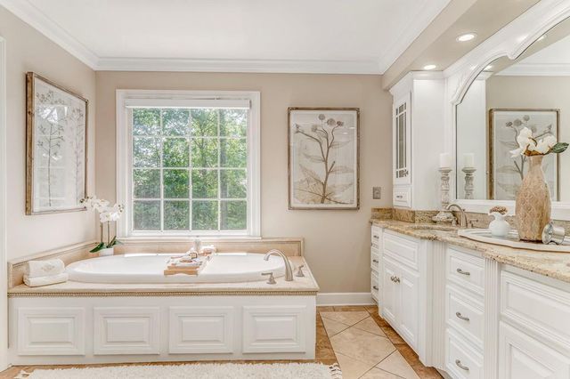 1603 Habersham Way, Dalton, GA 30720