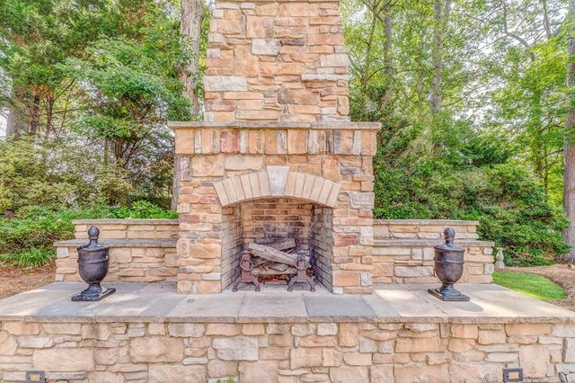 1603 Habersham Way, Dalton, GA 30720