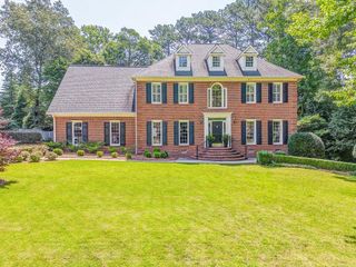 1603 Habersham Way, Dalton, GA 30720