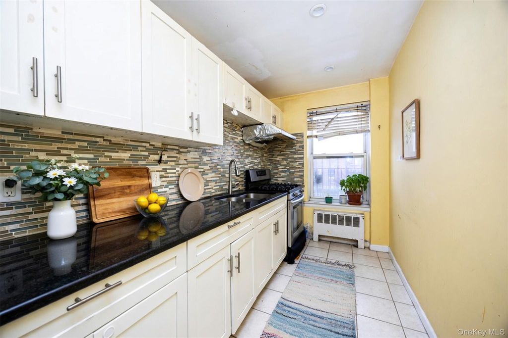 69-12 140th Street 2C, Flushing, NY 11367 — photo 3