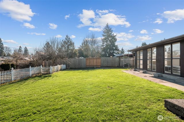 8817 S Alaska, Tacoma, WA 98444