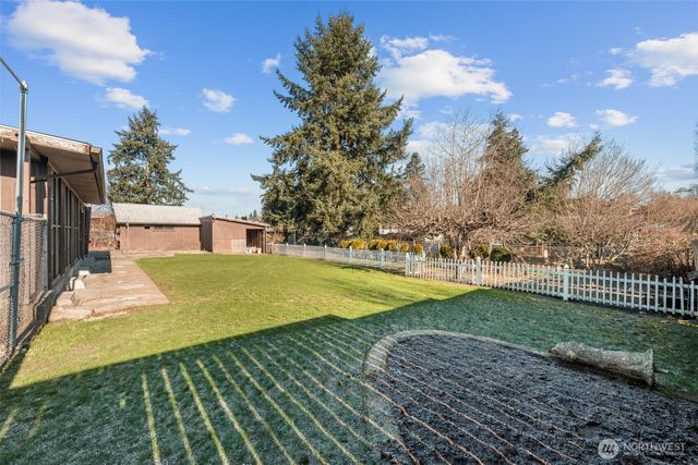 8817 S Alaska, Tacoma, WA 98444