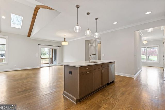 4831 Lakewood Drive, Acworth, GA 30101