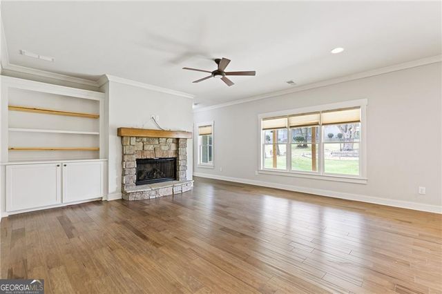4831 Lakewood Drive, Acworth, GA 30101