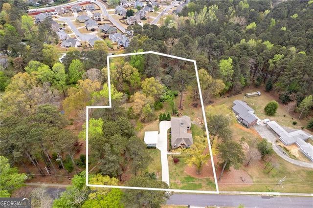 4831 Lakewood Drive, Acworth, GA 30101