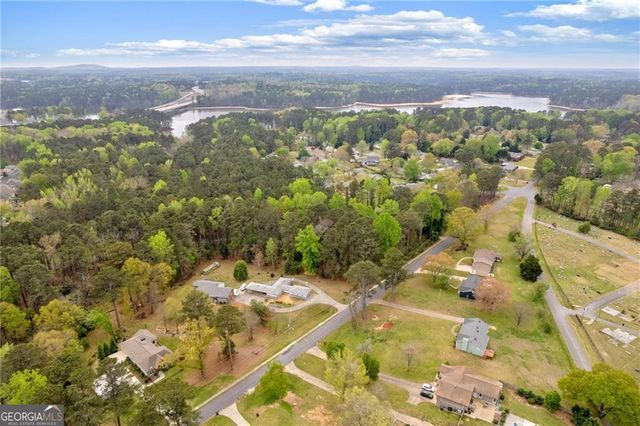 4831 Lakewood Drive, Acworth, GA 30101
