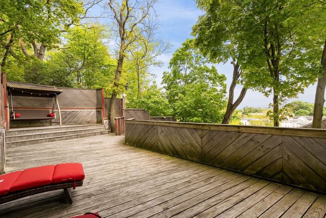 21 Fells Ave, Medford, MA 02155
