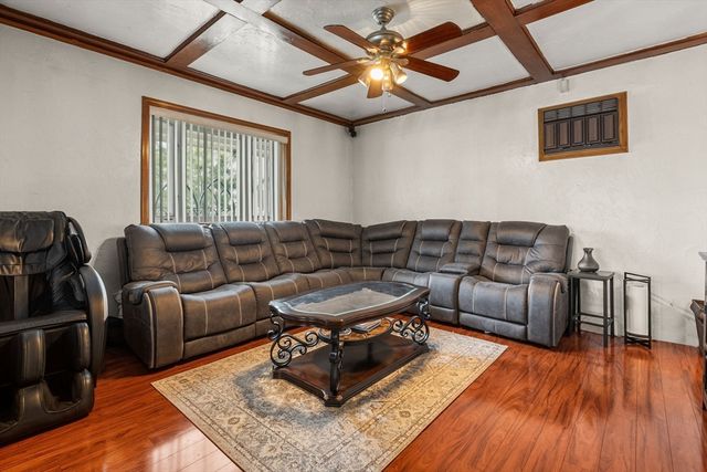 21 Fells Ave, Medford, MA 02155