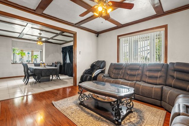 21 Fells Ave, Medford, MA 02155