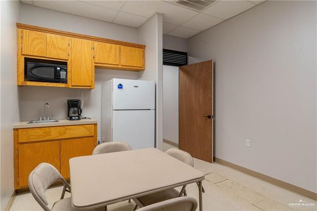 5405 S Mccoll Road B, Edinburg, TX 78539