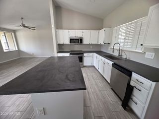 3865 S TURQUOISE Drive, Buckeye, AZ 85326