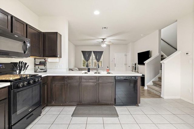 1058 Sand Post PL, San Marcos, TX 78666