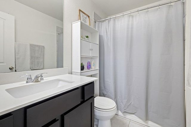 1058 Sand Post PL, San Marcos, TX 78666