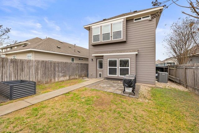 1058 Sand Post PL, San Marcos, TX 78666