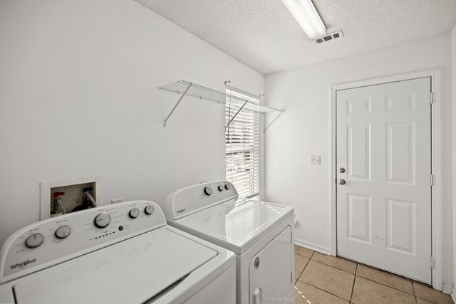 993 Kirkley Court, Fort Walton Beach, FL 32547