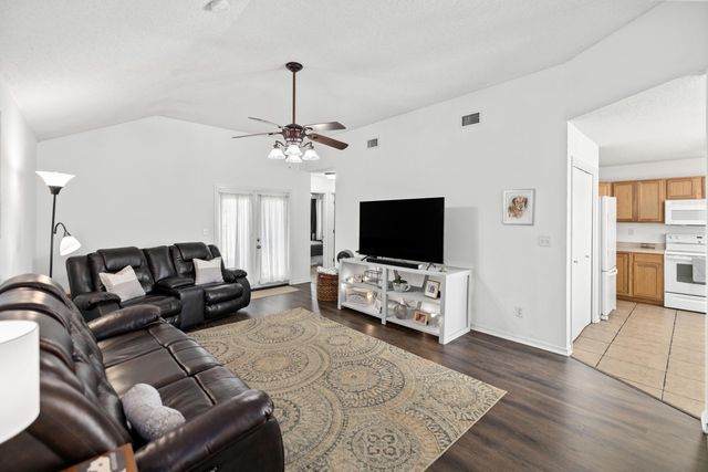 993 Kirkley Court, Fort Walton Beach, FL 32547