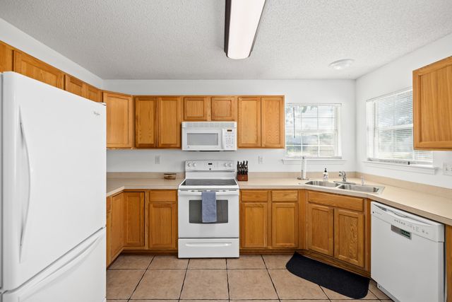 993 Kirkley Court, Fort Walton Beach, FL 32547