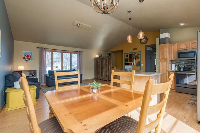 220 Cole Court, Mankato, MN 56001