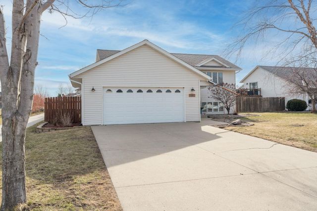220 Cole Court, Mankato, MN 56001