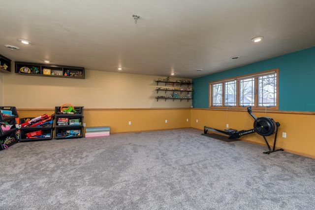 220 Cole Court, Mankato, MN 56001