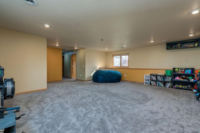 220 Cole Court, Mankato, MN 56001