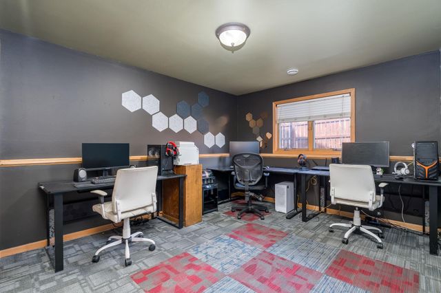 220 Cole Court, Mankato, MN 56001