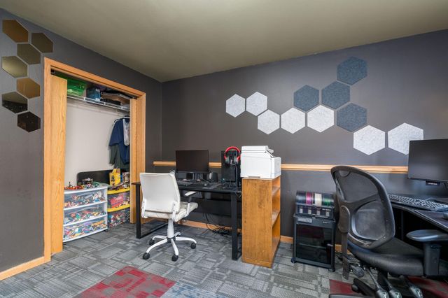 220 Cole Court, Mankato, MN 56001