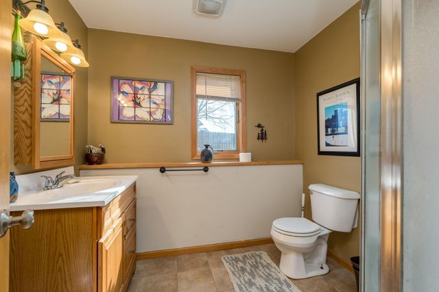 220 Cole Court, Mankato, MN 56001