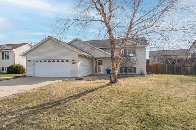 220 Cole Court, Mankato, MN 56001