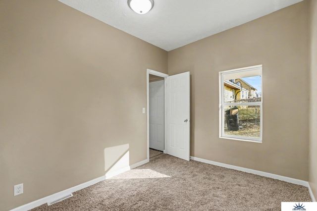 4518 N 36th Avenue, Omaha, NE 68111