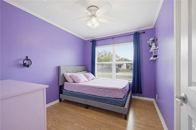 1607 Crosby St, Portland, TX 78374