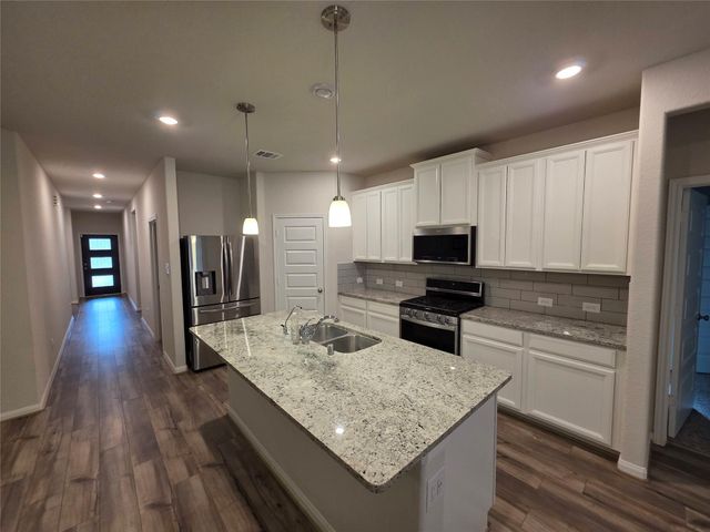 229 Cresta Cove Court, Conroe, TX 77316