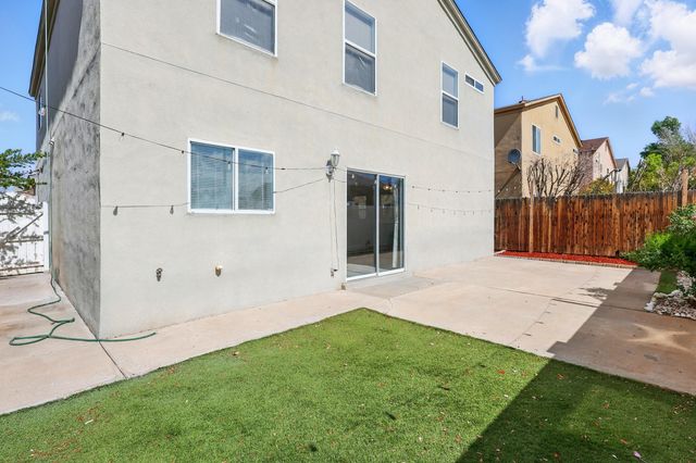 2016 Sea Breeze Street NW, Albuquerque, NM 87120