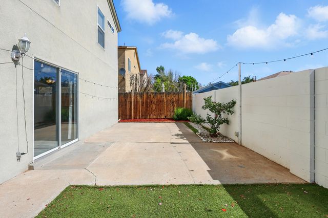 2016 Sea Breeze Street NW, Albuquerque, NM 87120