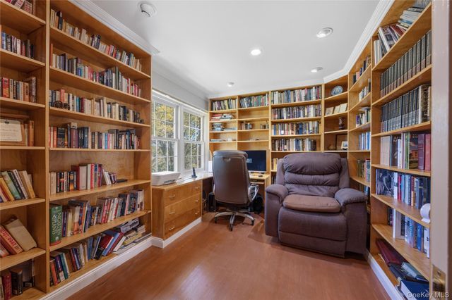 110 Cypress Lane, Briarcliff Manor, NY 10510