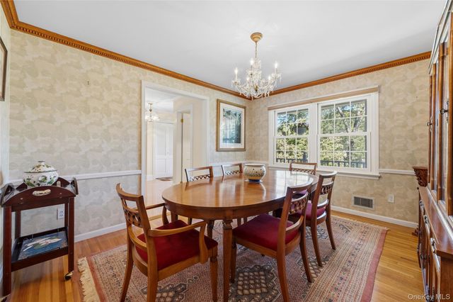 110 Cypress Lane, Briarcliff Manor, NY 10510