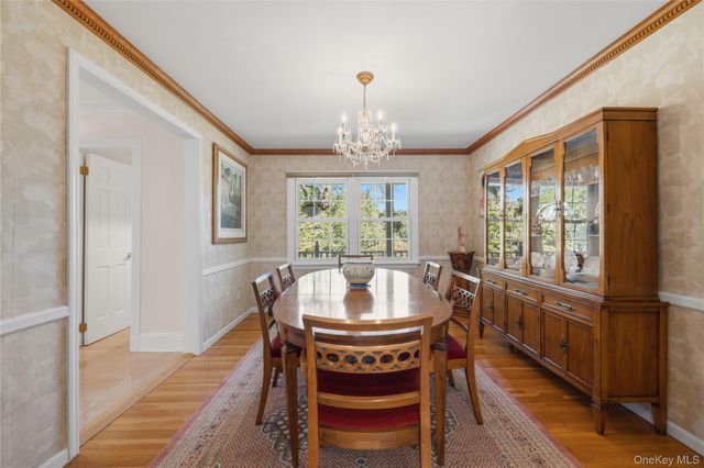 110 Cypress Lane, Briarcliff Manor, NY 10510