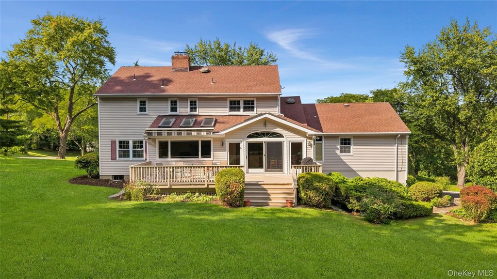 110 Cypress Lane, Briarcliff Manor, NY 10510 — photo 4