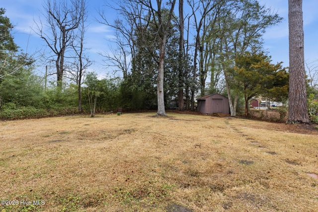 608 Maple Street, Jacksonville, NC 28540