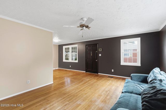 608 Maple Street, Jacksonville, NC 28540