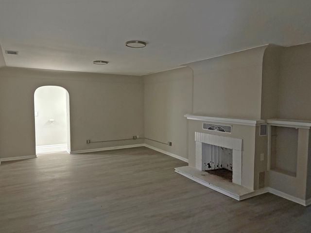 1014 Bloor Avenue, Flint, MI 48507