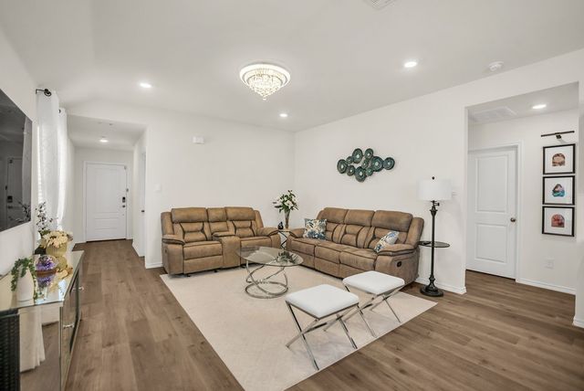 608 Daybreak Lane, Lavon, TX 75166