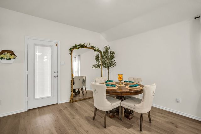 608 Daybreak Lane, Lavon, TX 75166